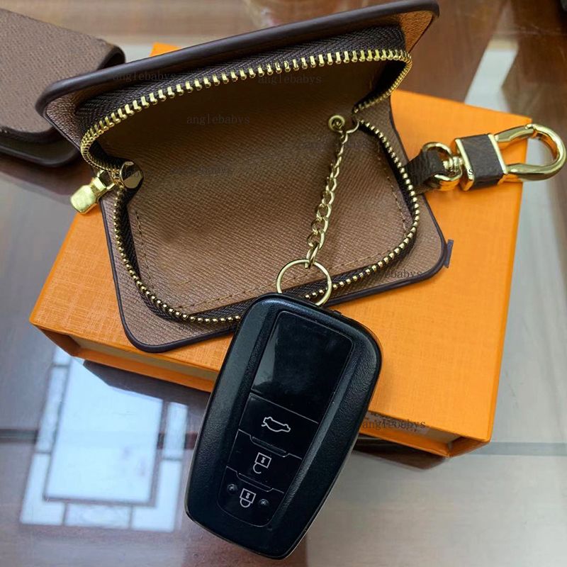 Fashion Keychain Buckle Bag Car Keychains Handmade Leather Men Women key chain Bags Pendant Accessories - 3 of 8