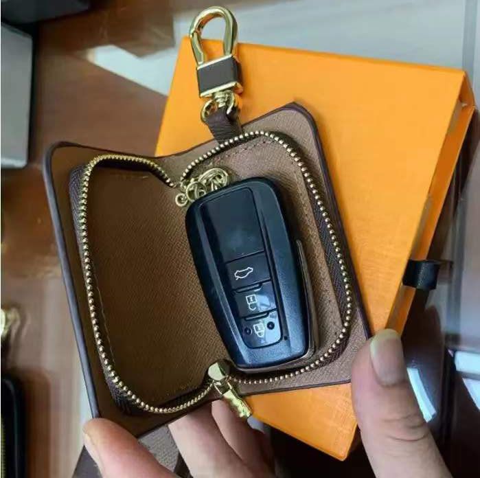Fashion Keychain Buckle Bag Car Keychains Handmade Leather Men Women key chain Bags Pendant Accessories - 2 of 8