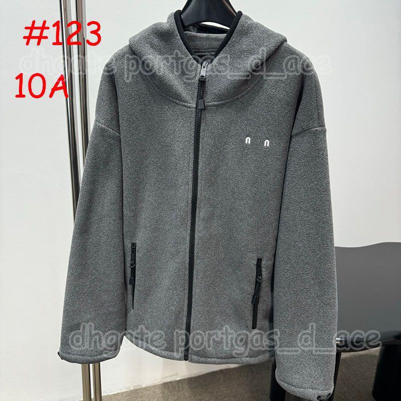 Luxury Letter Embroidered Fleece Jacket Coat Designer Women Long Sleeve Zipper Outerwear Winter Autumn Vacation Street Style Velour Jackets - 4 of 7