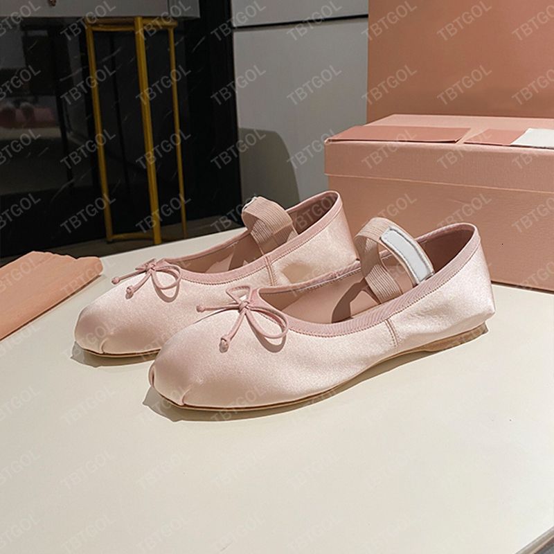 Designer Loafers Ballet Flat Shoes Women Leather Sandals Butterfly Soft Sole Suede Sneaker Elastic Band Shallow Mouth Mary Janes Casual Shoes 1062 - 3 of 8