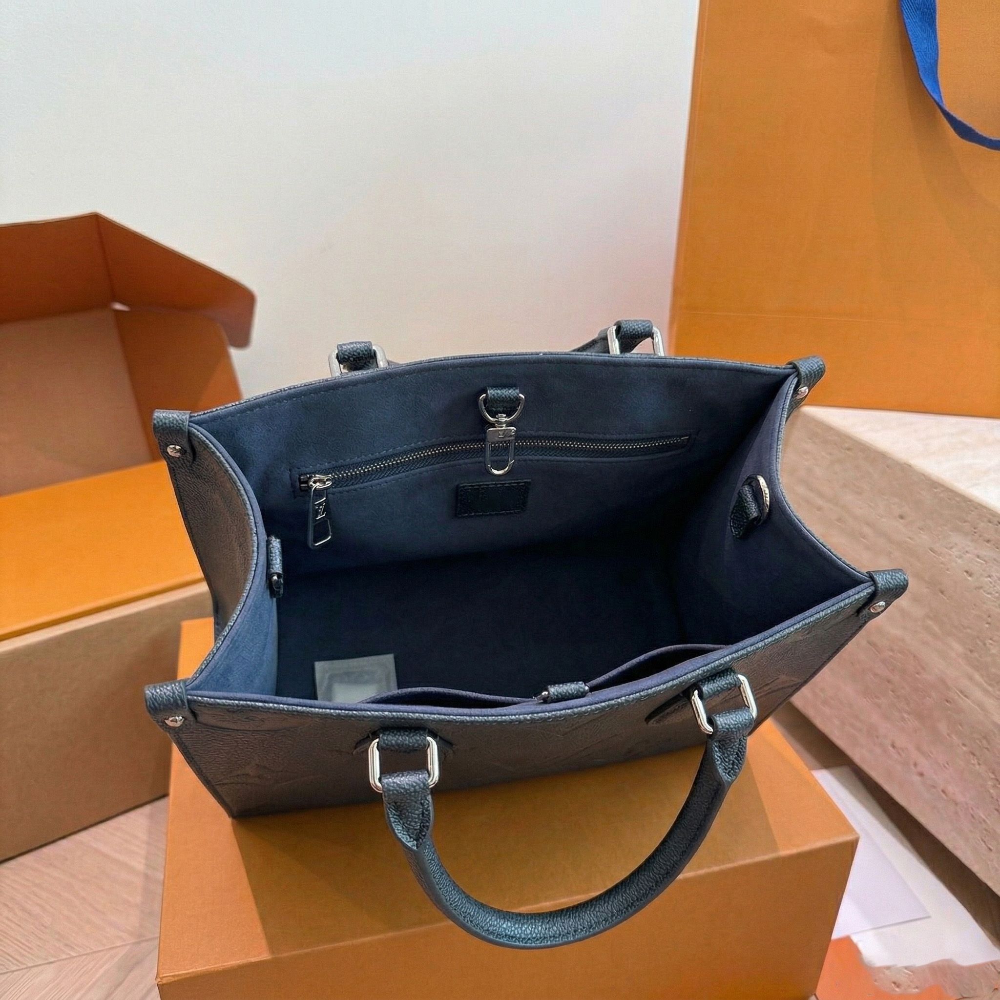 Luxury Designers Boston Handbags Genuine Leather Women's Shoulder Bags Classic Crossbody Bag Large Capacity Travel Tote Fashion Messenger Bag Womens Purse PRPU - 8 of 8
