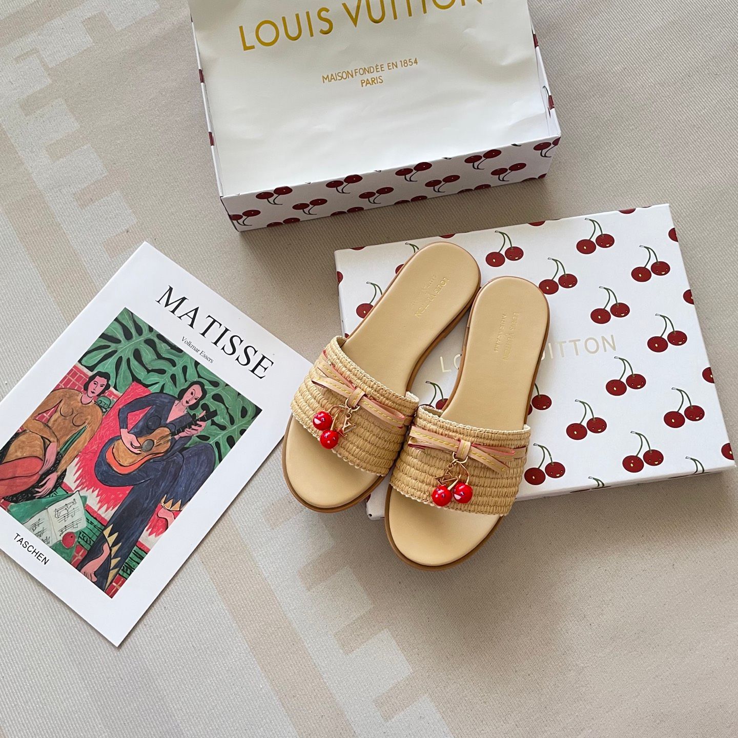 Louis Vuitton x Takashi Murakami Lily Flat Mule Wide Strap Flat Slide Sandals For Women Open Toe Casual Beach Vacation Slip On Slippers Multiple colors - 7 of 7