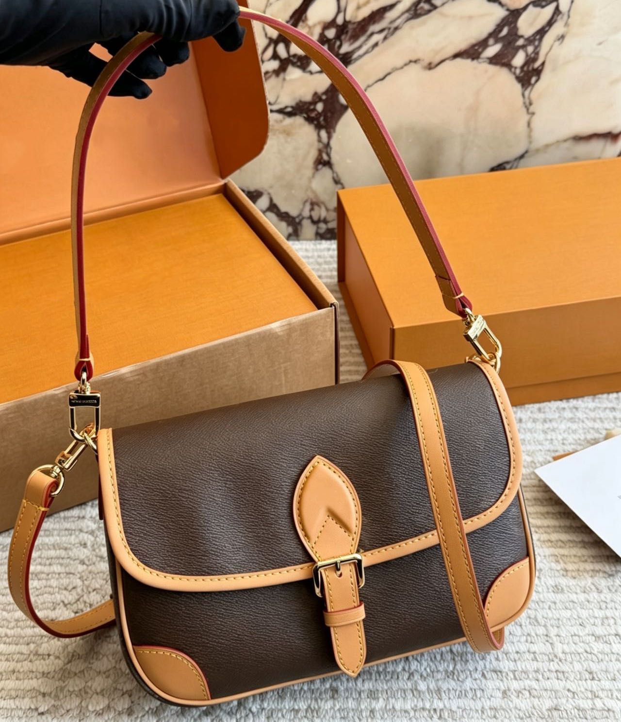 Luxury Hobo Bags For Women Designer Large Capacity Tote Handbags Classic Leather Shoulder Purses With Removable Pouch Fashion Travel Bag With Box Womans Purse PRPU - 5 of 8