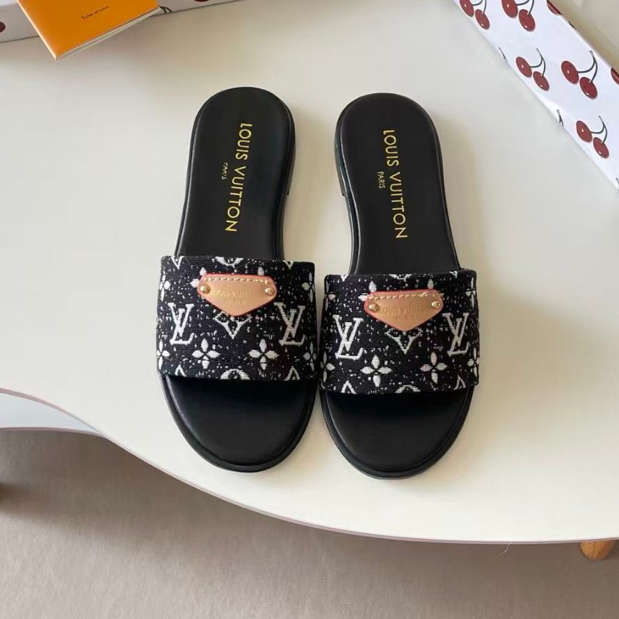 Designer Lily Sandal Monogram Genuine Leather Sandal Slipper Casual Shoe Summer BeachLily Sandals New Womans Flat Slide luxury Sliders Sandale Size 35-42 - 4 of 8