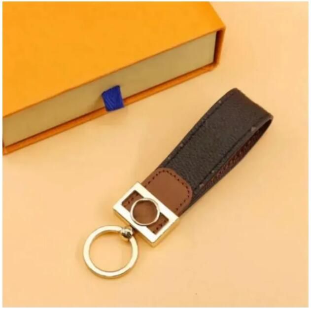 2026 High Quality Keychain Classic Exquisite Luxury Designer Car Keyring Zinc Alloy Letter Unisex Lanyard Gold Black Metal Small Jewelry - 7 of 8