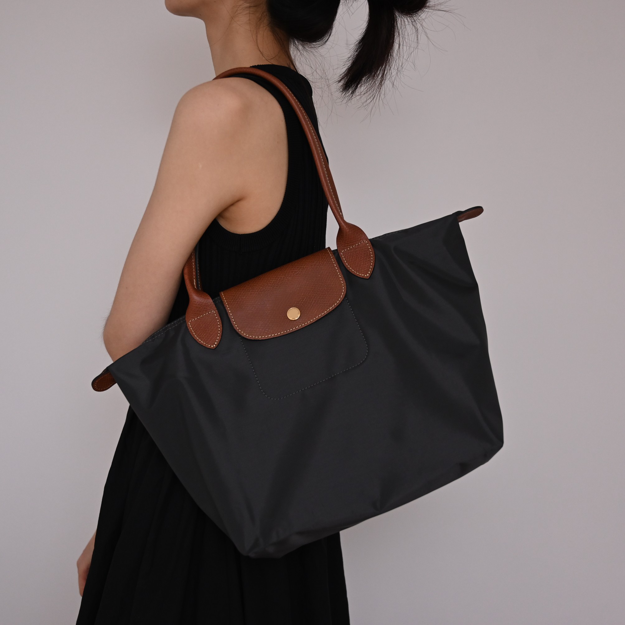 Designer bag Nylon Tote Shoulder Bags Champes Bag tote Bags Women Medium Large Capacity Shopping bags - 8 of 9