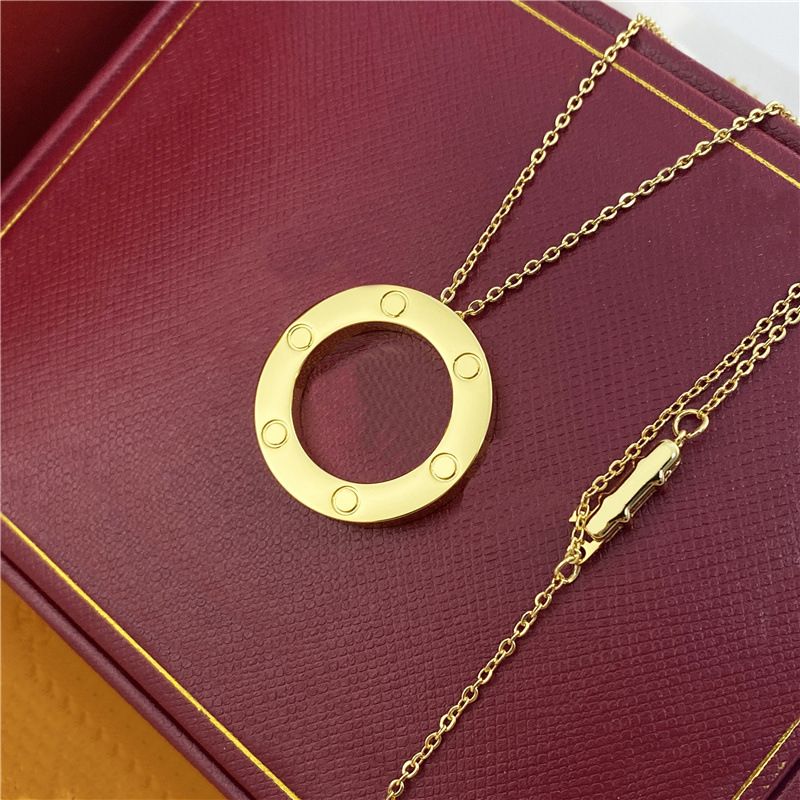 Luxury Designer Necklace Diamond Screw Love Necklaces For Men Cool Aesthetic Double Hoop Cjeweler Chains Mens Woman Pendant Necklaces Ladies Jewelry Gold Necklace - 9 of 9