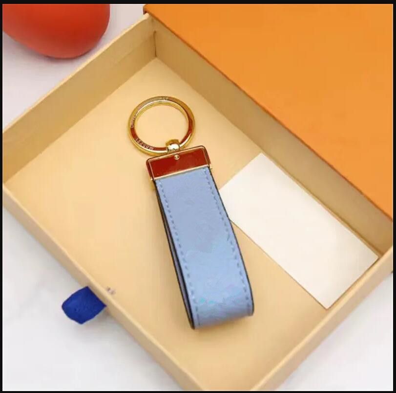 211 High Quality Keychain Classic Exquisite Luxury Designer Car Keyring Zinc Alloy Letter Unisex Lanyard Gold Black Metal Small Jewelry - 4 of 8