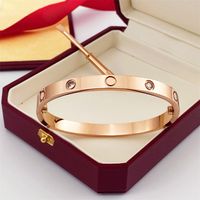 wide rose gold with 4 diamond