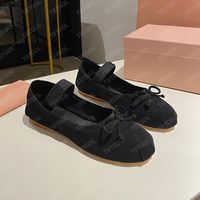 A12 suede