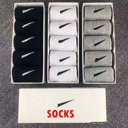 Mens socks women cotton socks mens designer mens socks soft breathable sports stockings medium summer basketball football socks cotton sports socks 5PC/LOT - kalmora