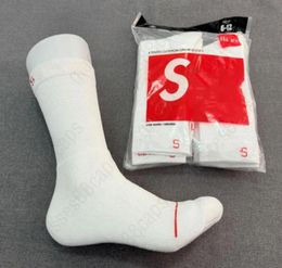 Luxury socks Men's socks designer style socks 4-piece pack sports socks fashionable casual socks women's socks - kalmora